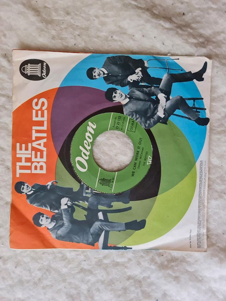 Beatles Vinyl Single Schallplatte pro Stück 200 € Rar!ität in Berlin