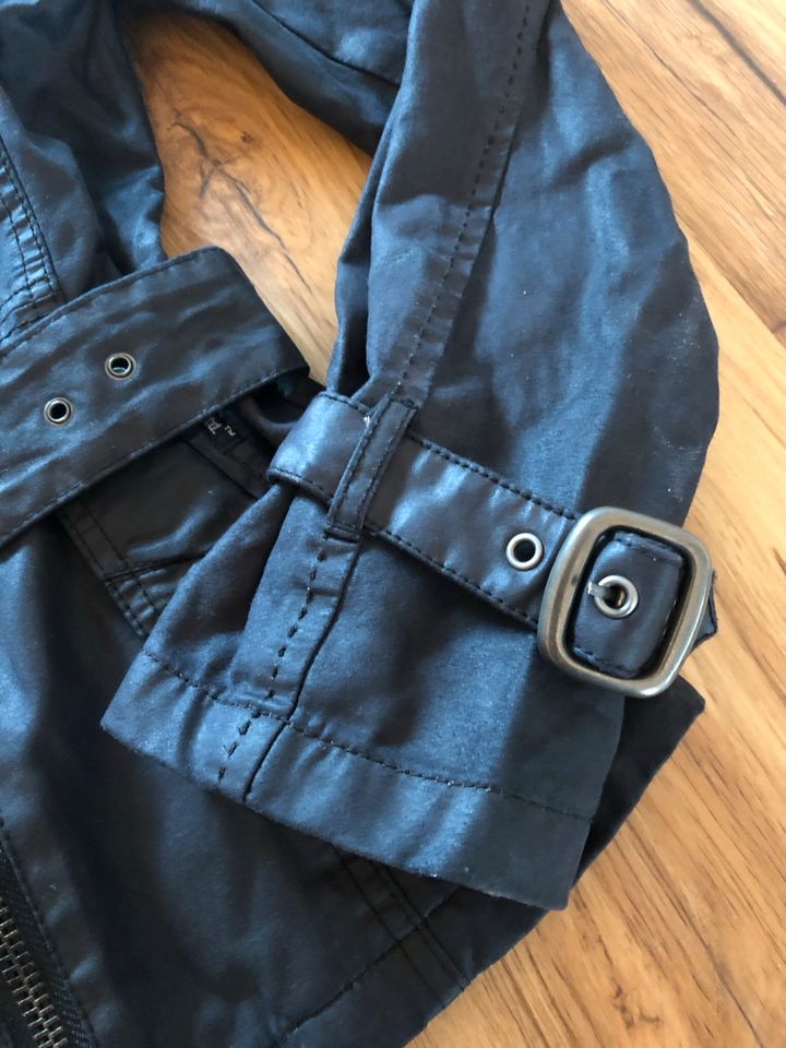 Khujo Bikerjacke, Jacke schwarz Gr. M in Hürth