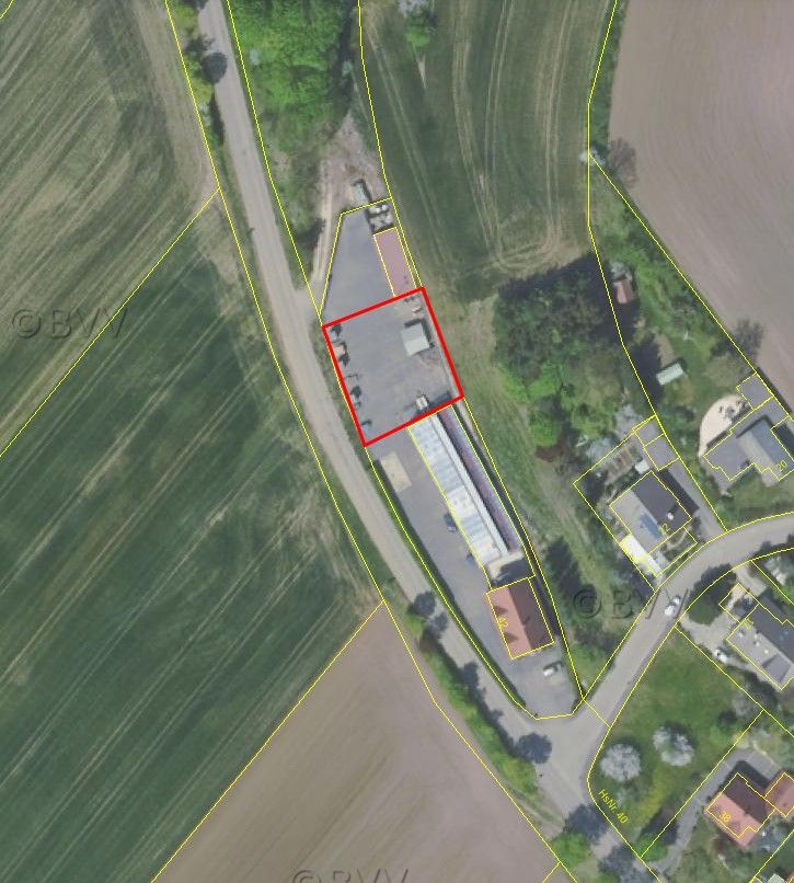 Abstellfläche - Lagerfläche gepflastert und eingezäunt 670 m² in Hainsfarth