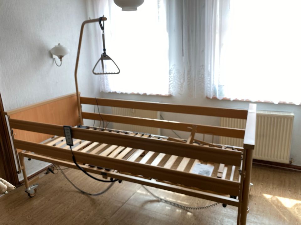 Pflegebett in Neustadt an der Orla