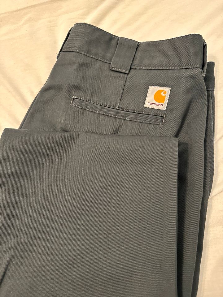 Carhartt Master Pant, 34/32, blacksmith + Gürtel! in Tübingen