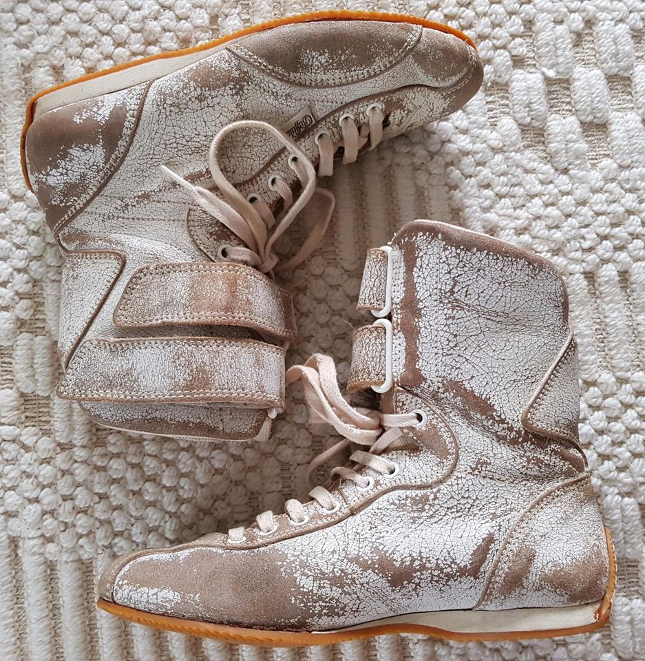 Buffalo Stiefel Boxerstiefel antik Leder Gr. 38 Destroyed Vintage in Niederroßbach