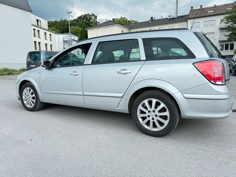 opel astra 1.4 benzin in Fröndenberg (Ruhr)