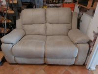 2 er Sofa in beige, Microfaserstoff, Mit Liegefunktion Niedersachsen - Seelze Vorschau