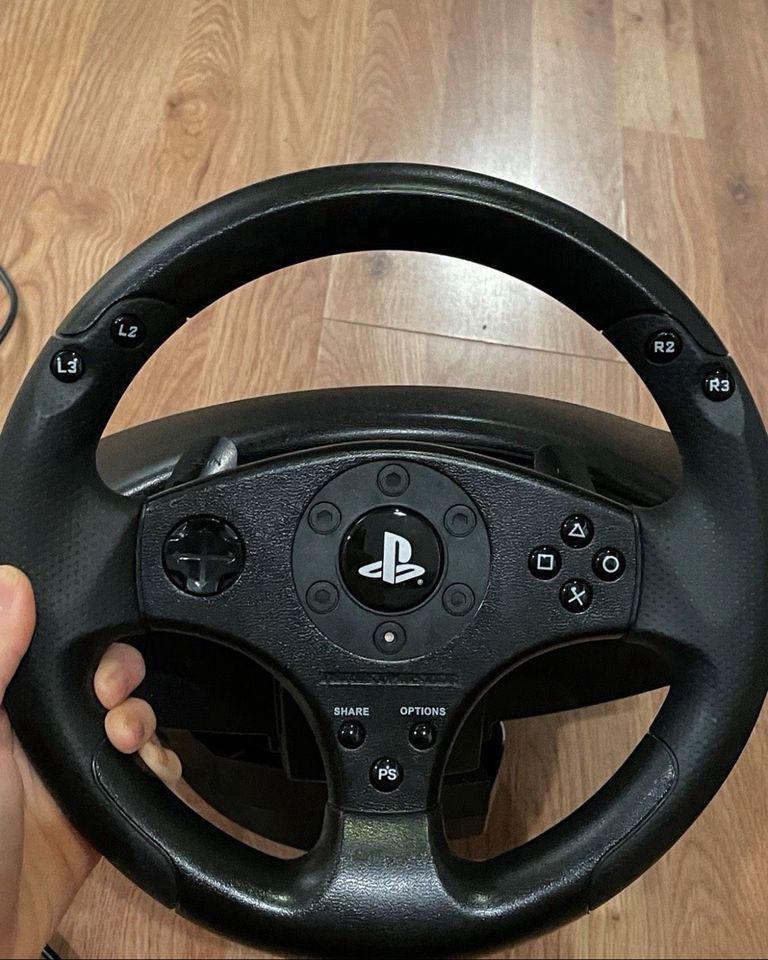 Thrustmaster T80 Racing Wheel / Lenkrad inkl. Pedale - PS3 & PS4 in Berlin