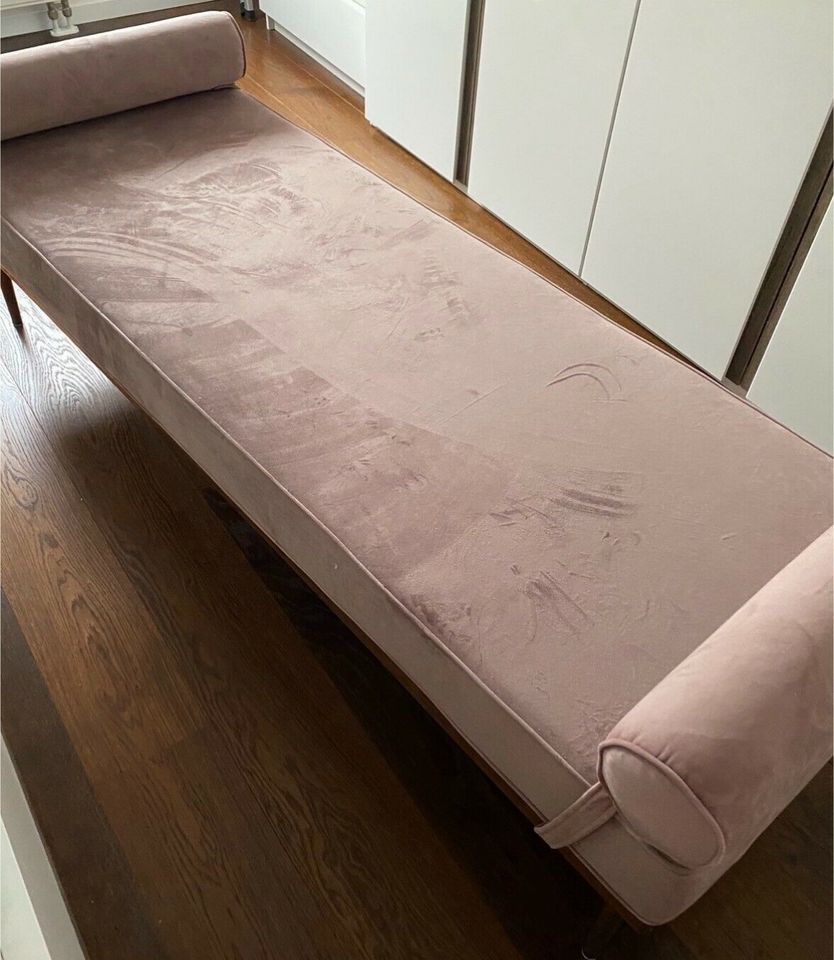 Designer Samt-Daybed Aurora Rosa mit Metall-Füßen Sessel Westwing in Krefeld