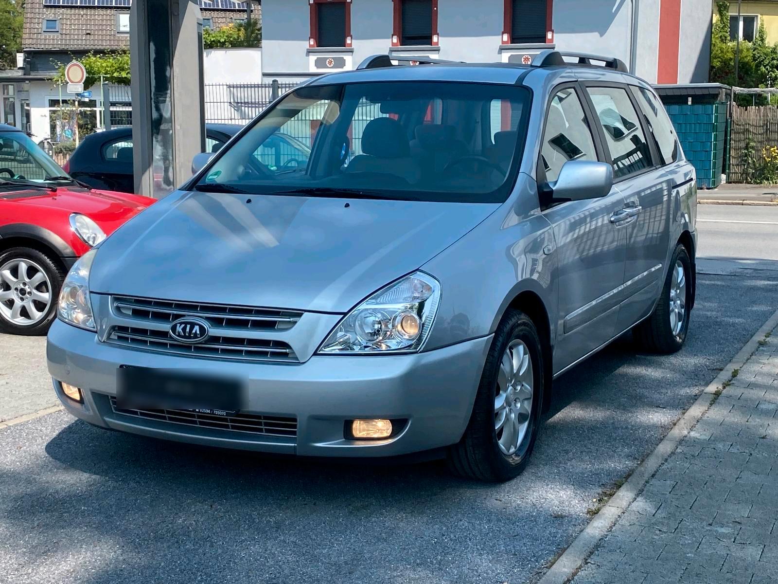 Abbildung des Autos Kia Carnival Diesel Auto…