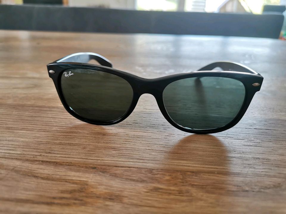 Ray Ban Sonnenbrille schwarz unisex in Weissach