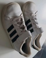Adidas Sneaker weiß Gr. 31,5 Saarland - Schiffweiler Vorschau