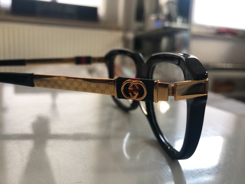 Top Design Gucci brille in Hannover