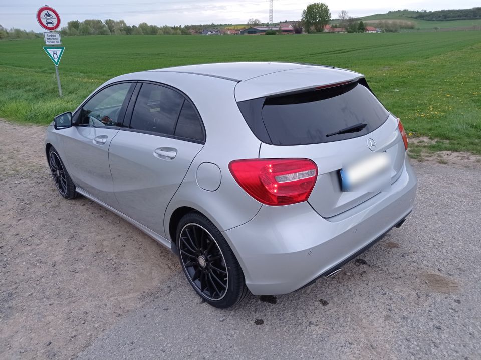 Mercedes A Klasse A 200 CDI W176 in Denkte