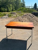 Top ausziehbarer Tisch aus Dänemark Teak Holz Chrom Beine Berlin - Pankow Vorschau