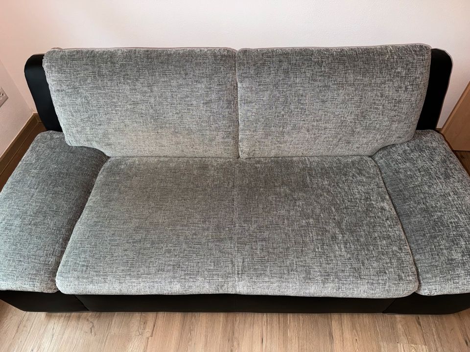 Zweisitzer Sofa Grau in Bad Laasphe