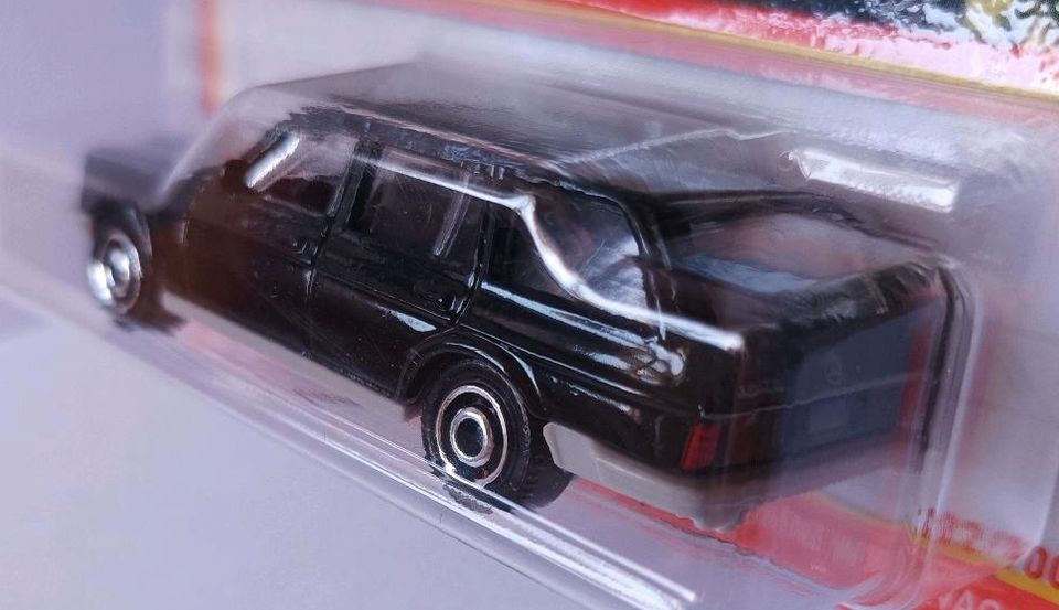 Matchbox 1:64 ©2022 #22 Mercedes 300 TD'86/W123 schwarz HFR51 OVP in Berlin