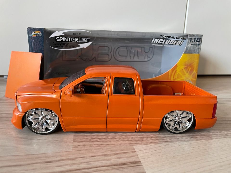 Jada Toys 1:18 Pick Up Dodge RAM 1500 Orange OVP in Brühl