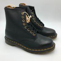 Dr. Martens Stiefel - Vegan 1460 Felix Rub Off - Größe 39 / US 8W Berlin - Köpenick Vorschau