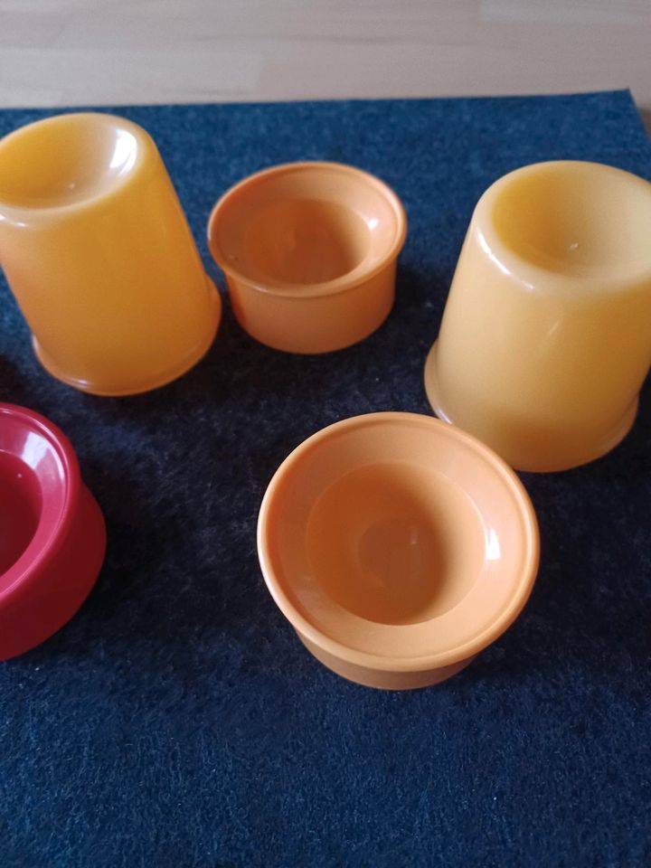 Tupperware, Eierbecher, sammeln, rot, orange in Werl