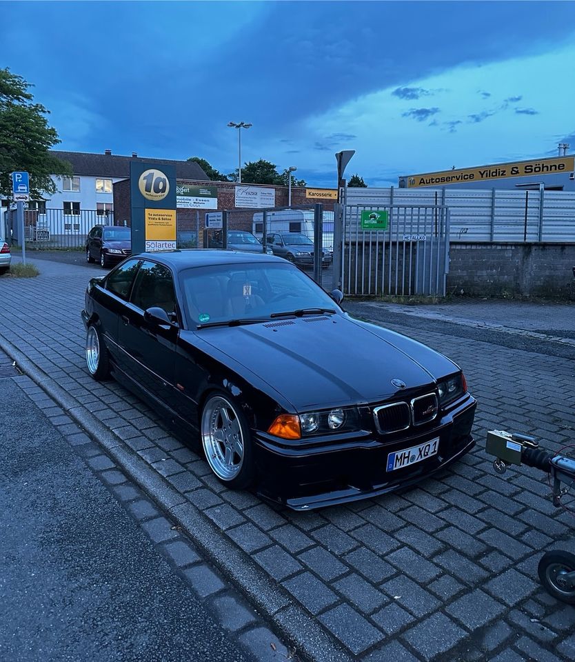 BMW E36 323i Coupé TÜV/KLIMA/TEMPO.  uvm in Mülheim (Ruhr)