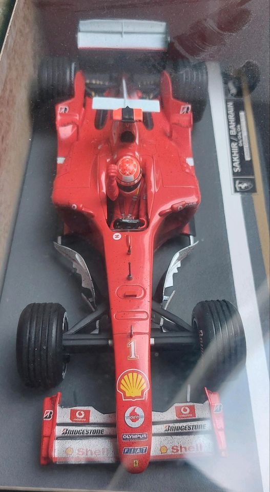 Hot Wheels Formel1 Michael Schumacher 4.4.04 Sakhir Bahrain# in Hürth