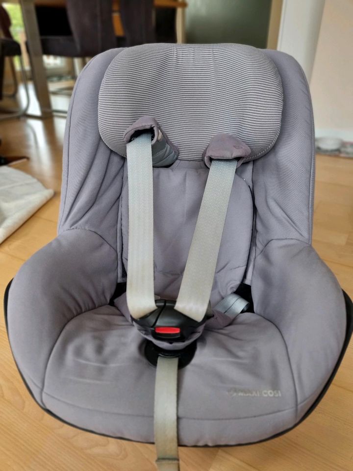 Maxi Cosi Pearl in Arnsdorf