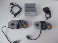 Nintendo SNES Classic Mini mit 2 Controllern Niedersachsen - Lehrte Vorschau