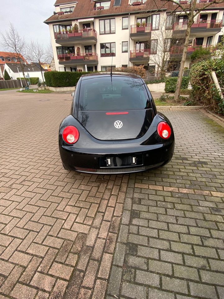 VW New Beetle 2.0  Black Orange in Düsseldorf