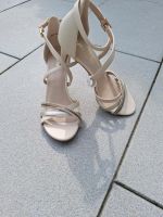 Catwalk Größe 37 NEU Pumps Damen beige Nordrhein-Westfalen - Schwelm Vorschau