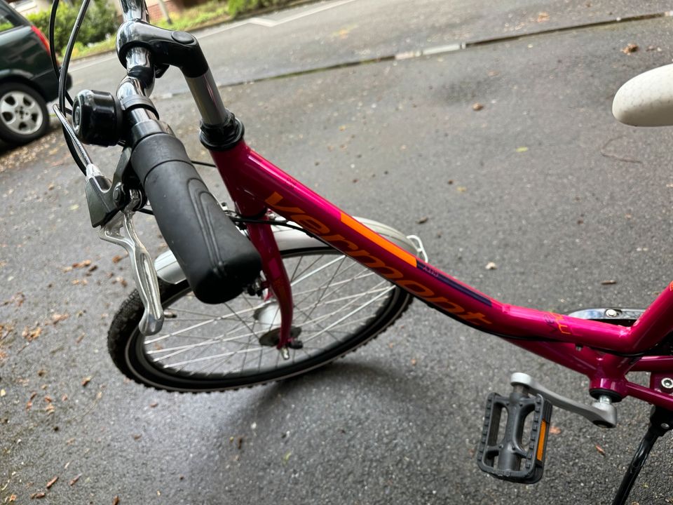 Vermont Fahrrad 24 Zoll pink „top Zustand“ in Mönchengladbach
