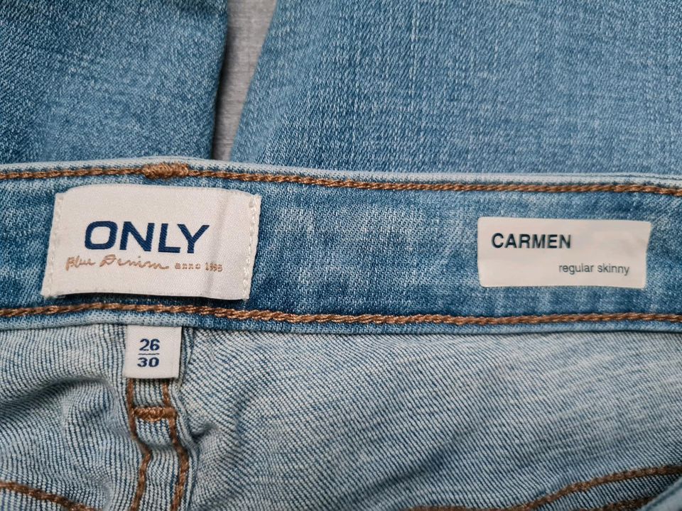 Only Jeans Stickerei Carmen Skinny Regular W 26 L 30 Damen in  Nordrhein-Westfalen - Krefeld | eBay Kleinanzeigen ist jetzt Kleinanzeigen