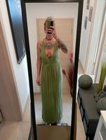 Sommerkleid Maxikleid Asos tiefer Ausschnitt rückenfrei Khaki Nordrhein-Westfalen - Olpe Vorschau