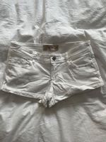 Hollister Shorts Jeans Gr. 7 W 28 Eimsbüttel - Hamburg Rotherbaum Vorschau