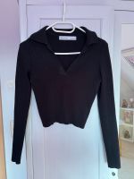 Schwarzes Bershka Cropped Langarmshirt / Pullover Gr. M Damen Berlin - Charlottenburg Vorschau