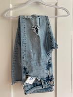 !NEU! Ripped Jeans Skinny Jeans H&M hellblau blau Röhrenjeans Baden-Württemberg - Weinstadt Vorschau