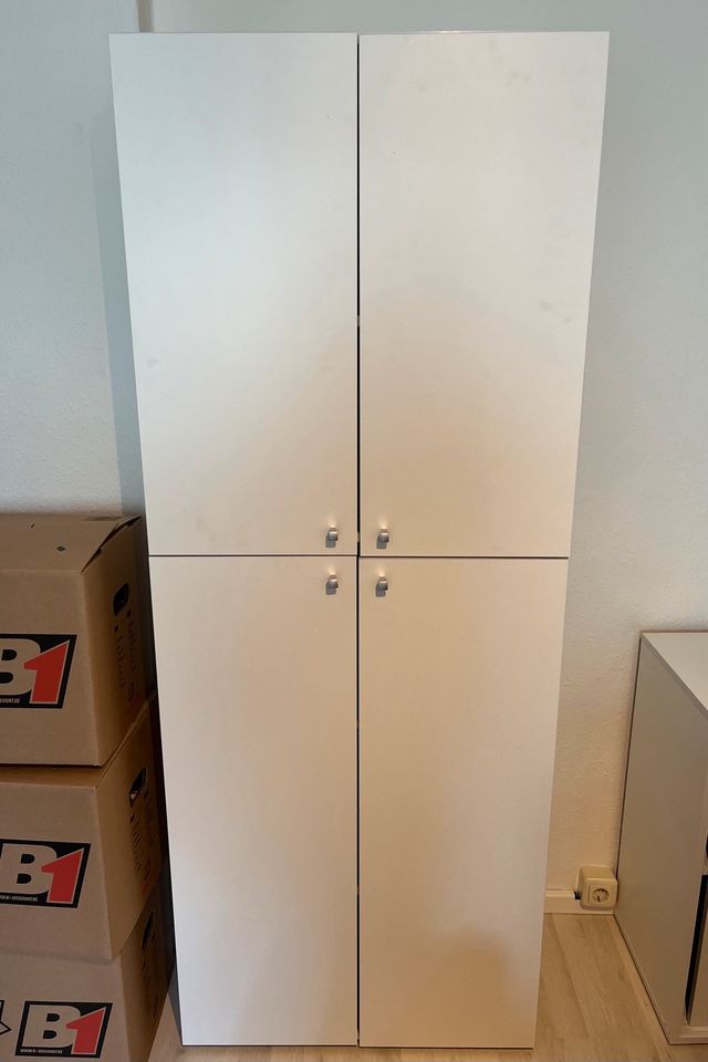 ❤️ UNBENUTZT Büroschrank 70x200x39 cm Ordnerschrank weiß ❤️ in Wolfen