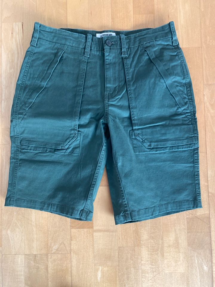 Herren Cargo Shorts Bermuda / Chino Gr 30 *Neu* in Salzgitter