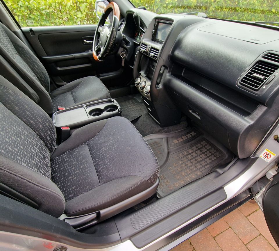 Honda CR-V 2.0 i-VTEC Automatik*AHK*Klima*Allrad in Stuhr