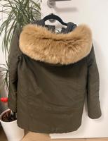 Mango Parker Winterjacke Gr. S in Khaki mit Fell Hessen - Flörsheim am Main Vorschau