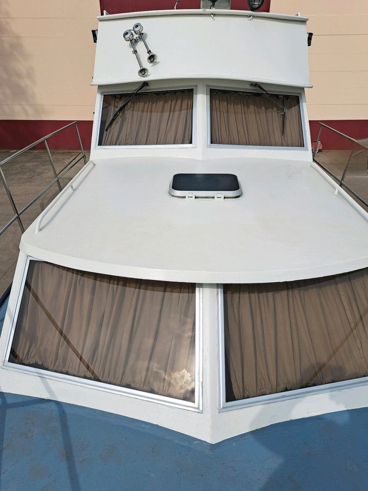 Kajütboot Polaris Ak Flybridge 10m Stahl in Premnitz