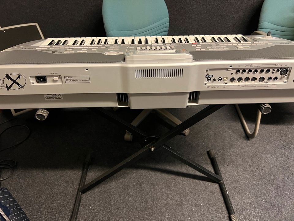 Korg Pa1x Keyboard gebraucht Top Zustand in Braunschweig