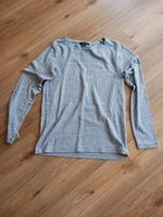 Pullover Esmara grau  mit Glitzer Größe XS 32/34 Stuttgart - Feuerbach Vorschau