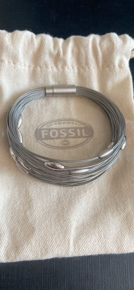 FOSSIL Armband Edelstahl Magnetverschluss in Hamburg