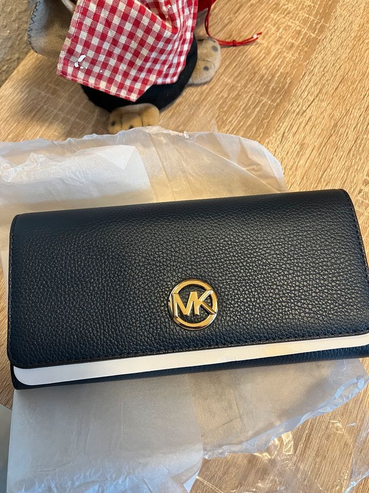 NEU Michael Kors Fulton Geldbörse groß Navy in Frankfurt am Main