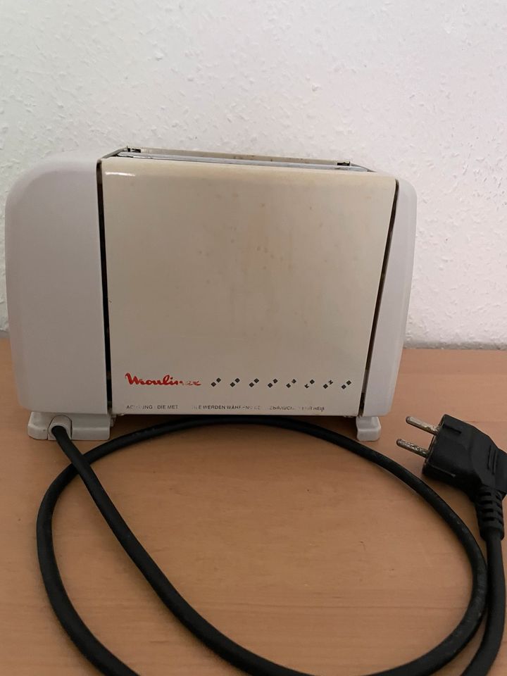 Toaster von Moulinex; weiß; funktionsfähig in Plön 