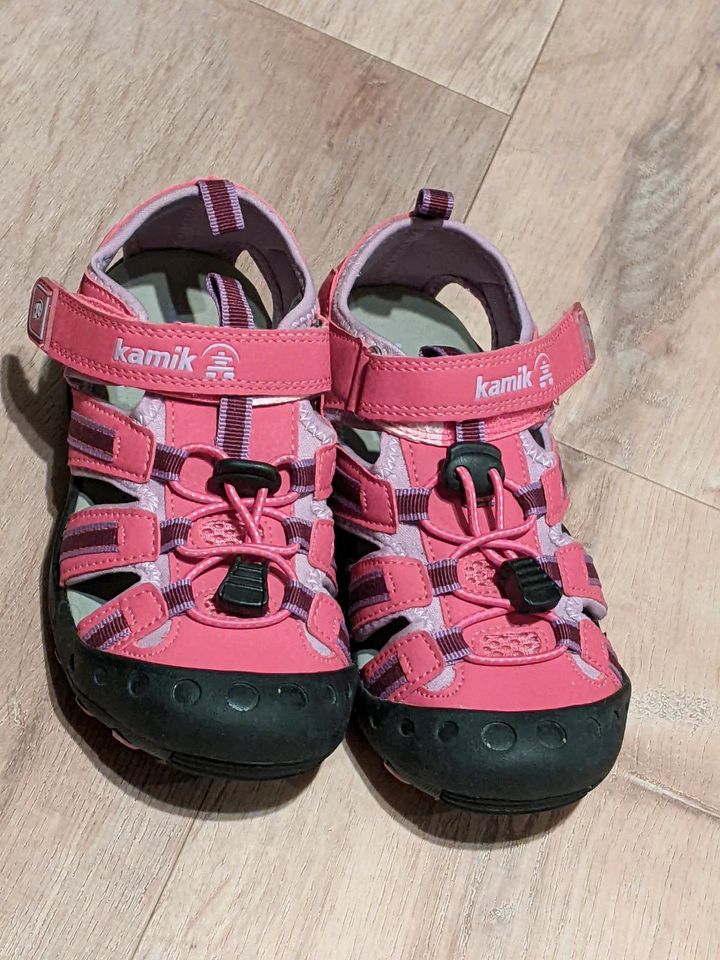 Kamik Mädchen Sandalen pink Gr. 32 Top Zustand! in Karlsruhe