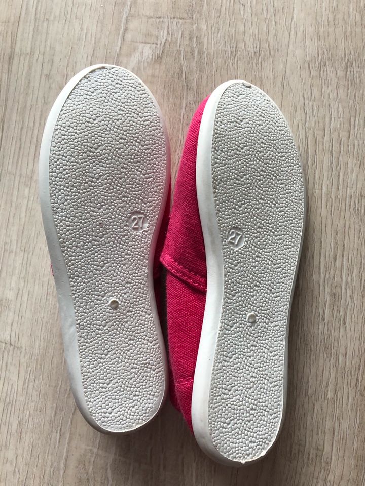 Stoffschuhe Hausschuhe NEU pink Gr. 27 in Lohfelden