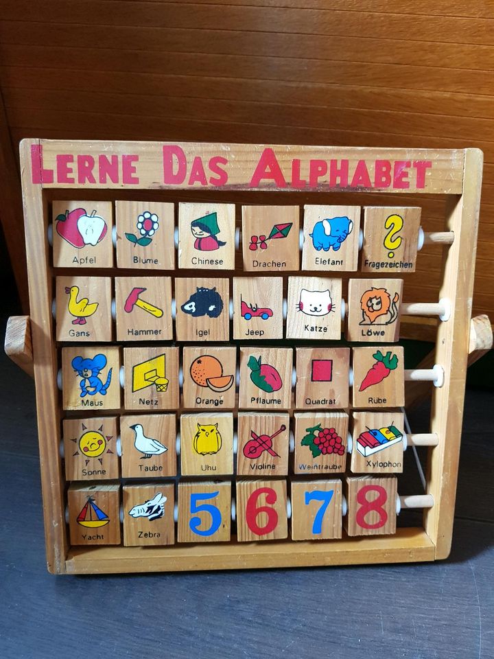  Lern Tafel, lerne das Alphabet, bunte Farben  in Hörstel