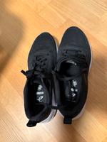 Sneaker Größe 39 schwarz Sachsen - Gornau Vorschau