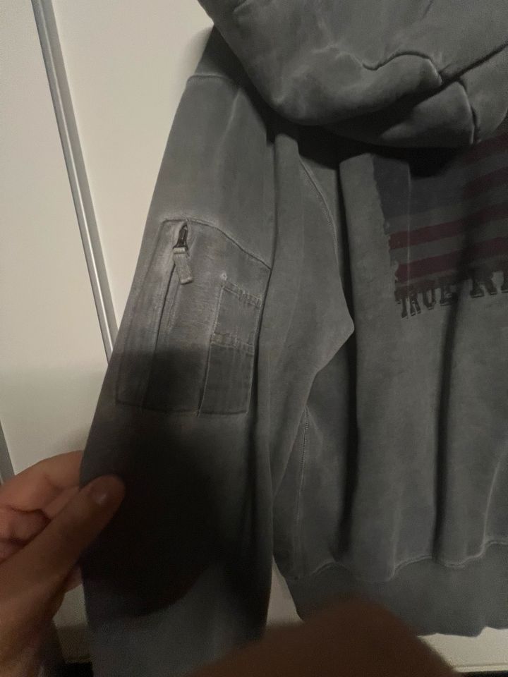 True Religion, Hoodie , Jacke , 3XL, XXXL, grau , Rarität in Dorsten