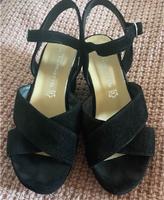 Sandalen mit Plateau Absatz Wuppertal - Barmen Vorschau