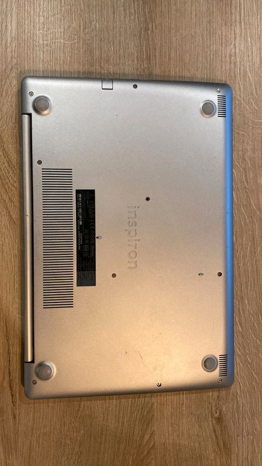Laptop Dell Inspiron 15 Series 5000 in Erkelenz